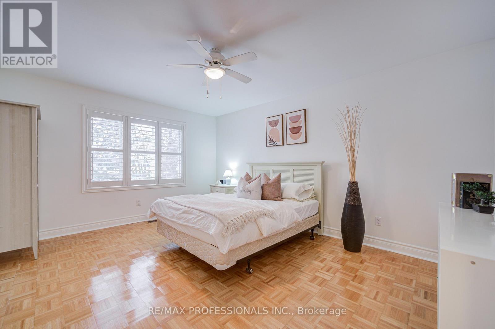 4662 Dundas Street W, Toronto, Ontario  M9A 1A6 - Photo 24 - W12733620