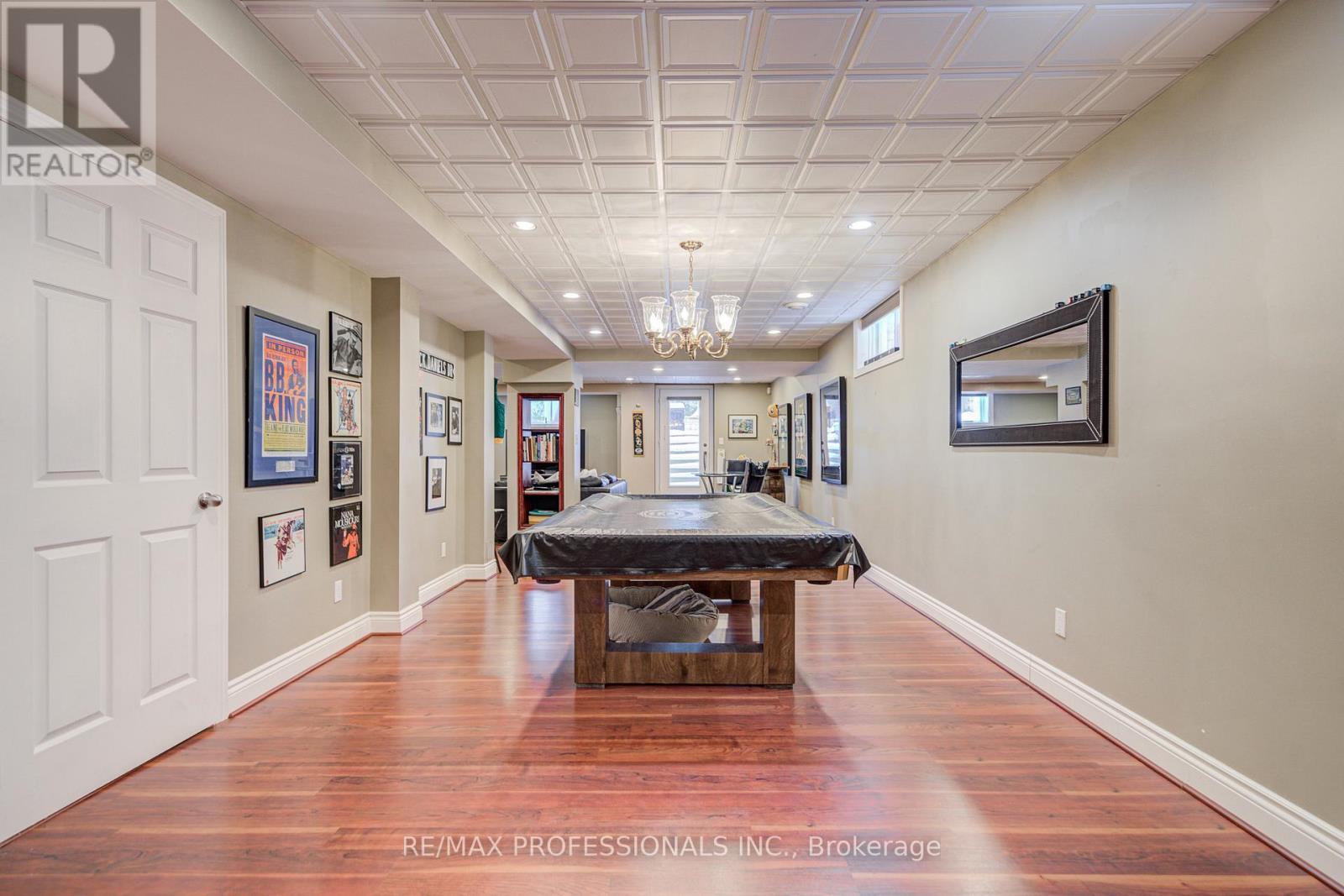 4662 Dundas Street W, Toronto, Ontario  M9A 1A6 - Photo 36 - W12733620