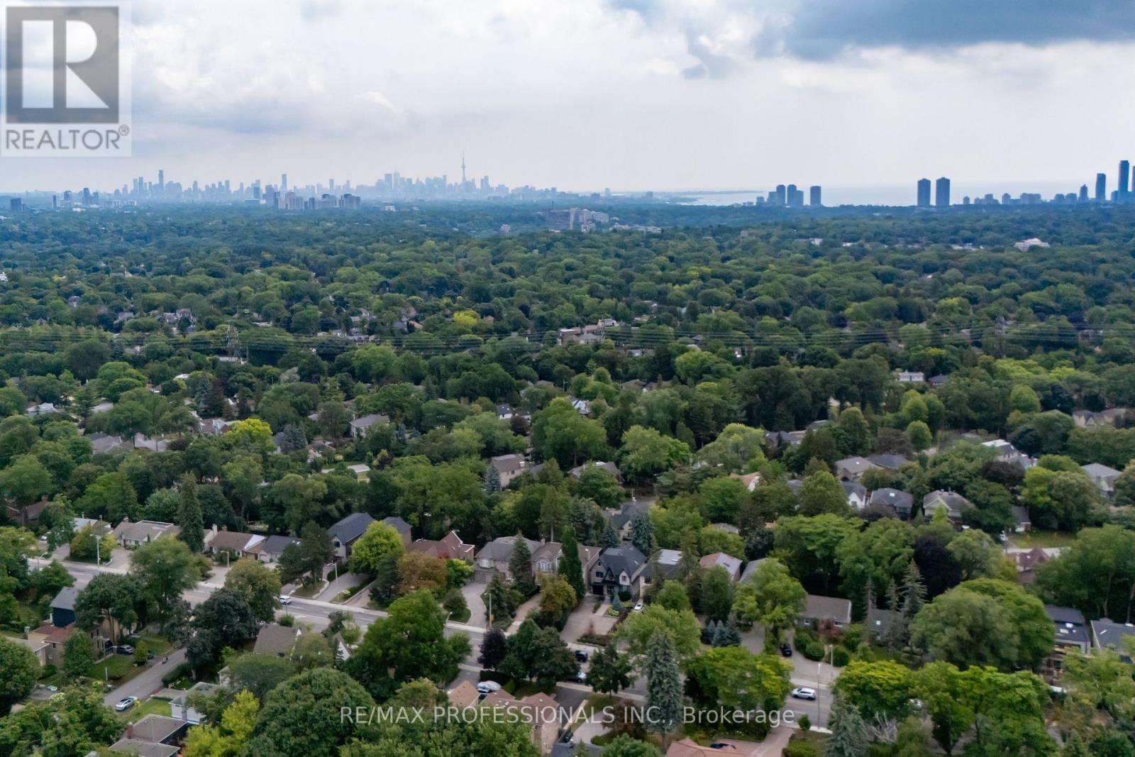 4662 Dundas Street W, Toronto, Ontario  M9A 1A6 - Photo 46 - W12733620