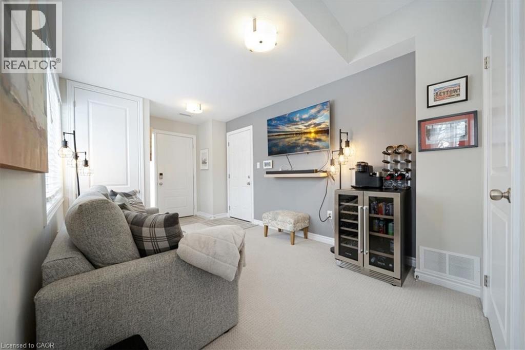 377 Glancaster Road Unit# 27, Hamilton, Ontario  L9C 0G4 - Photo 6 - 40794488