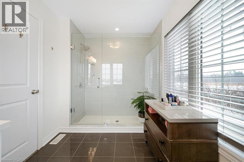 377 Glancaster Road Unit# 27, Hamilton, Ontario  L9C 0G4 - Photo 39 - 40794488