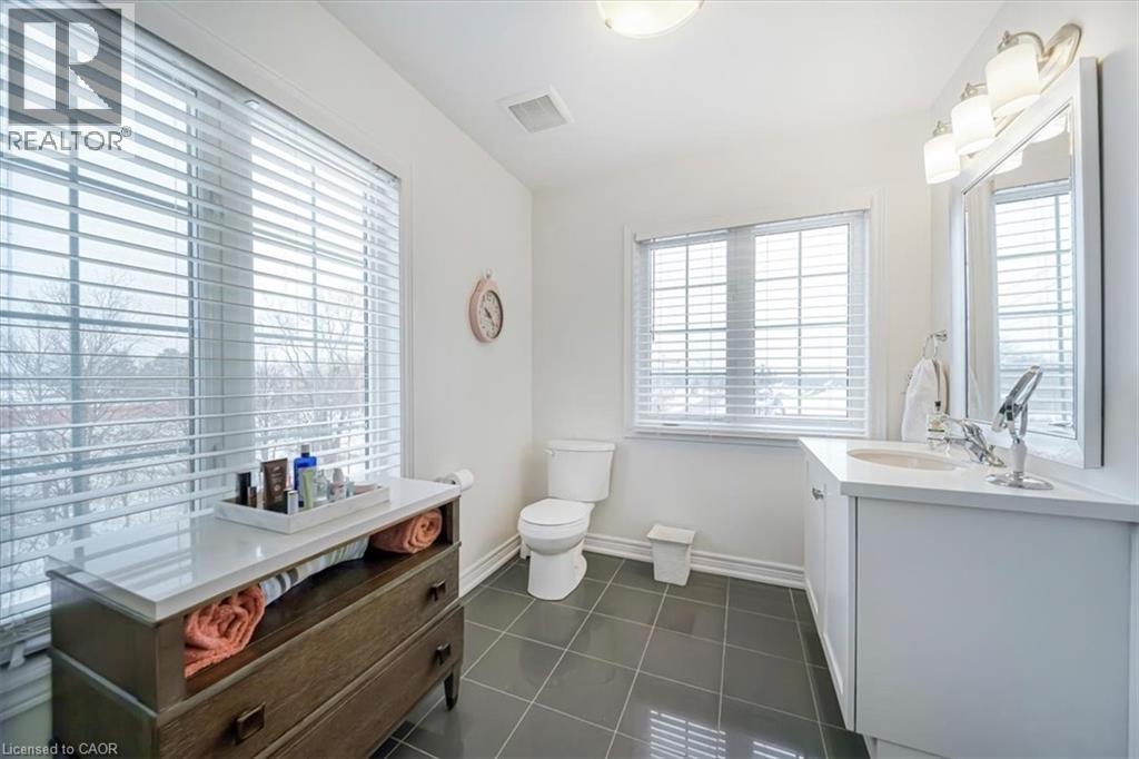 377 Glancaster Road Unit# 27, Hamilton, Ontario  L9C 0G4 - Photo 38 - 40794488