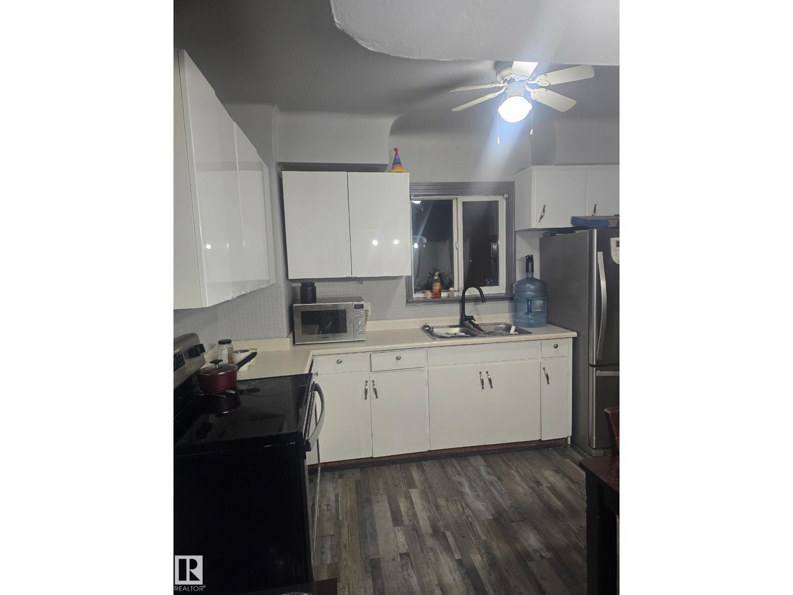 11516 88 St Nw, Edmonton, Alberta  T5B 3R3 - Photo 8 - E4468257