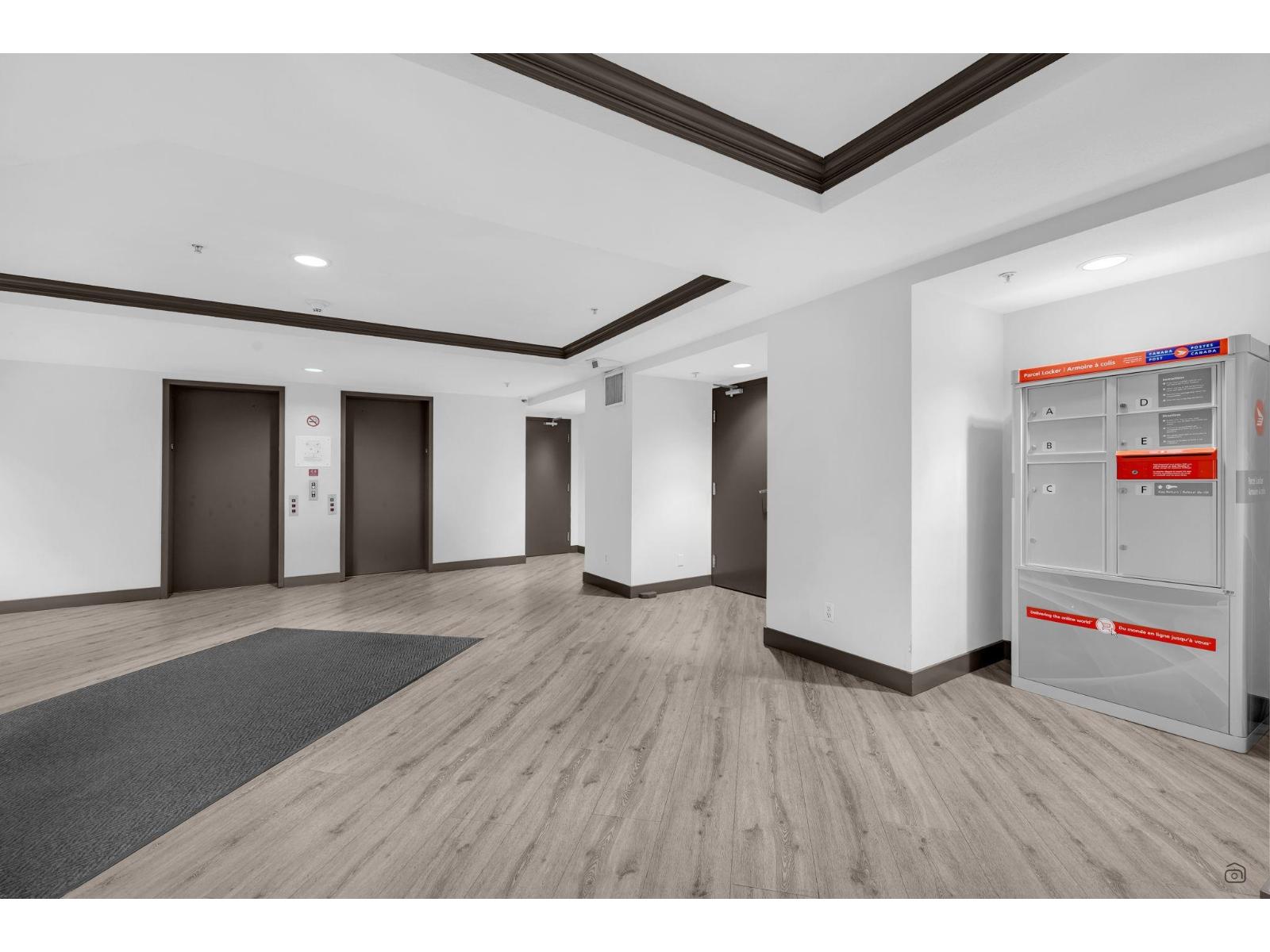 206 10533 University Drive, Surrey, British Columbia  V3T 5T7 - Photo 5 - R3083575