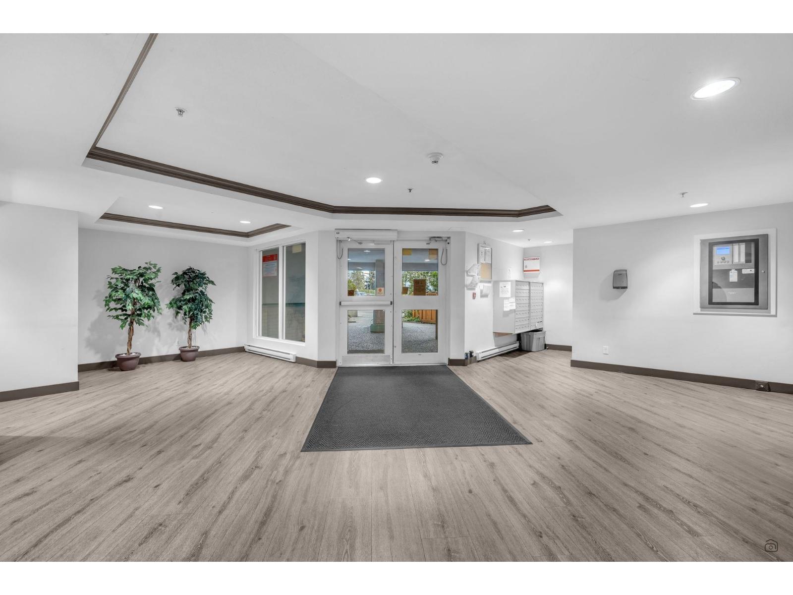 206 10533 University Drive, Surrey, British Columbia  V3T 5T7 - Photo 7 - R3083575