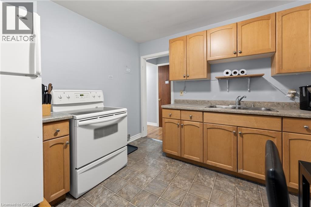 58 Brandon Avenue, Kitchener, Ontario  N2M 2J3 - Photo 15 - 40799596