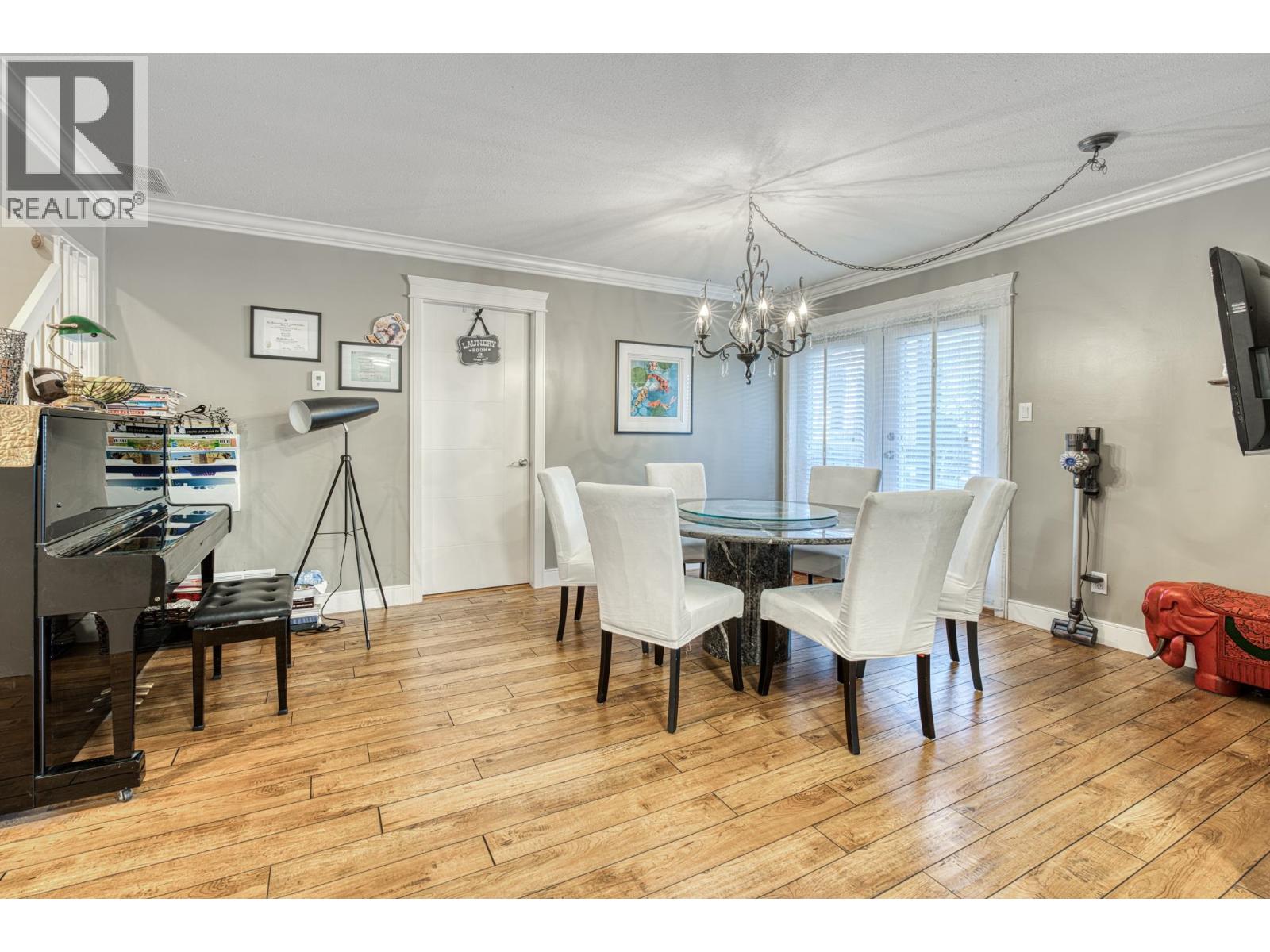 10690 Hollybank Drive, Richmond, British Columbia  V7E 4S5 - Photo 14 - R3081593