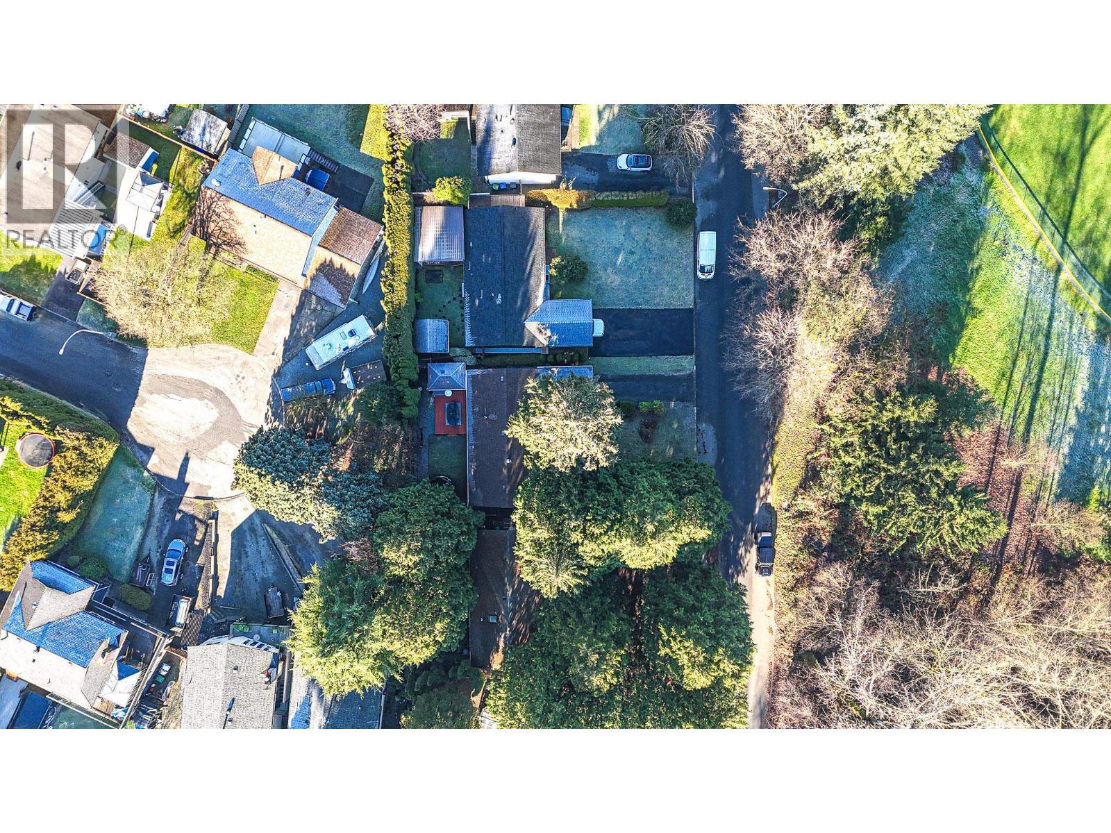 1668 Connaught Drive, Port Coquitlam, British Columbia  V3C 4G8 - Photo 35 - R3083730