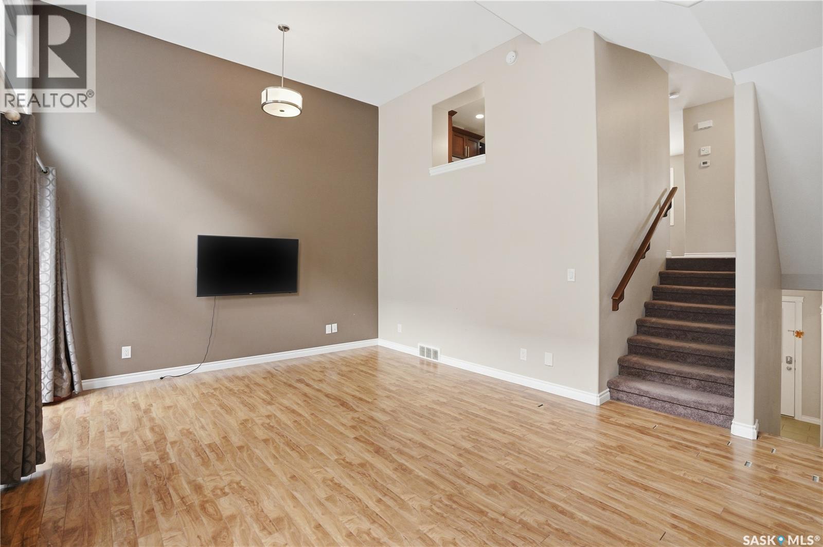 404 212 Willis Crescent, Saskatoon, Saskatchewan  S7T 0R7 - Photo 6 - SK027443