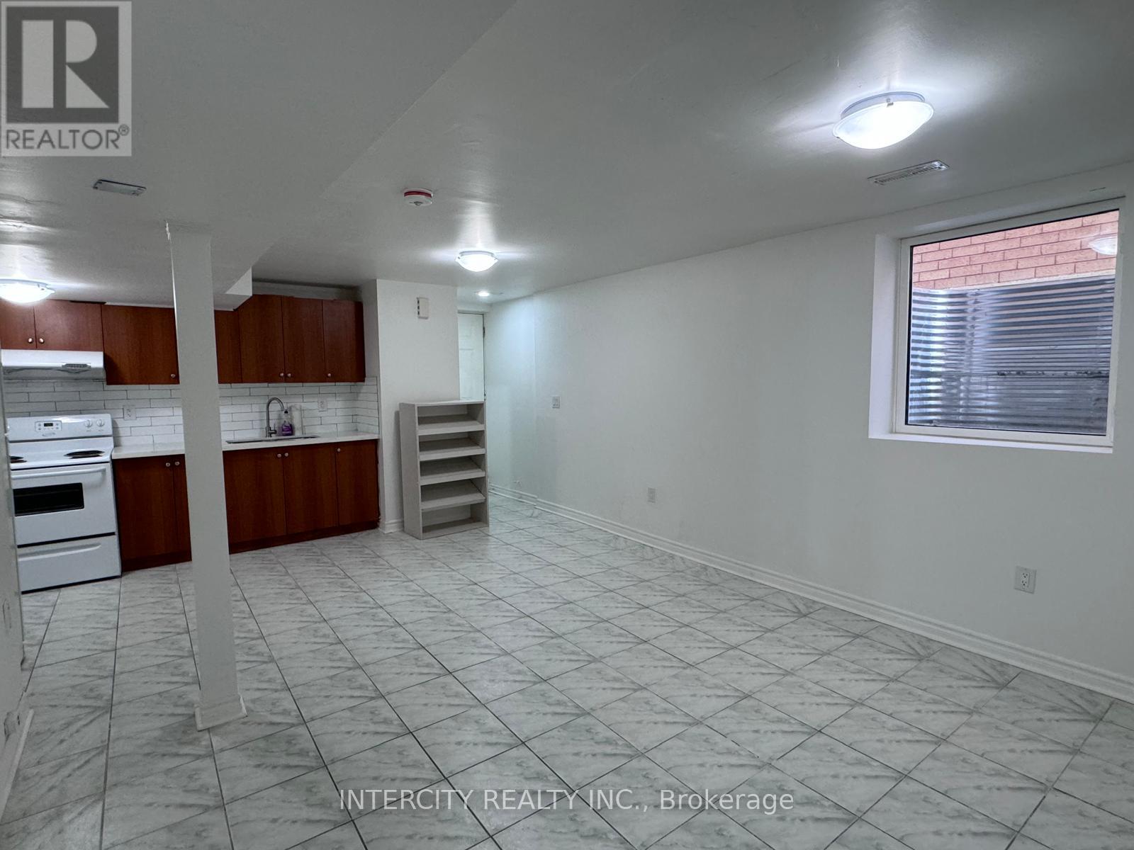 Bsmt - 48 Great Plains Street, Brampton, Ontario  L6R 1Z6 - Photo 12 - W12724222