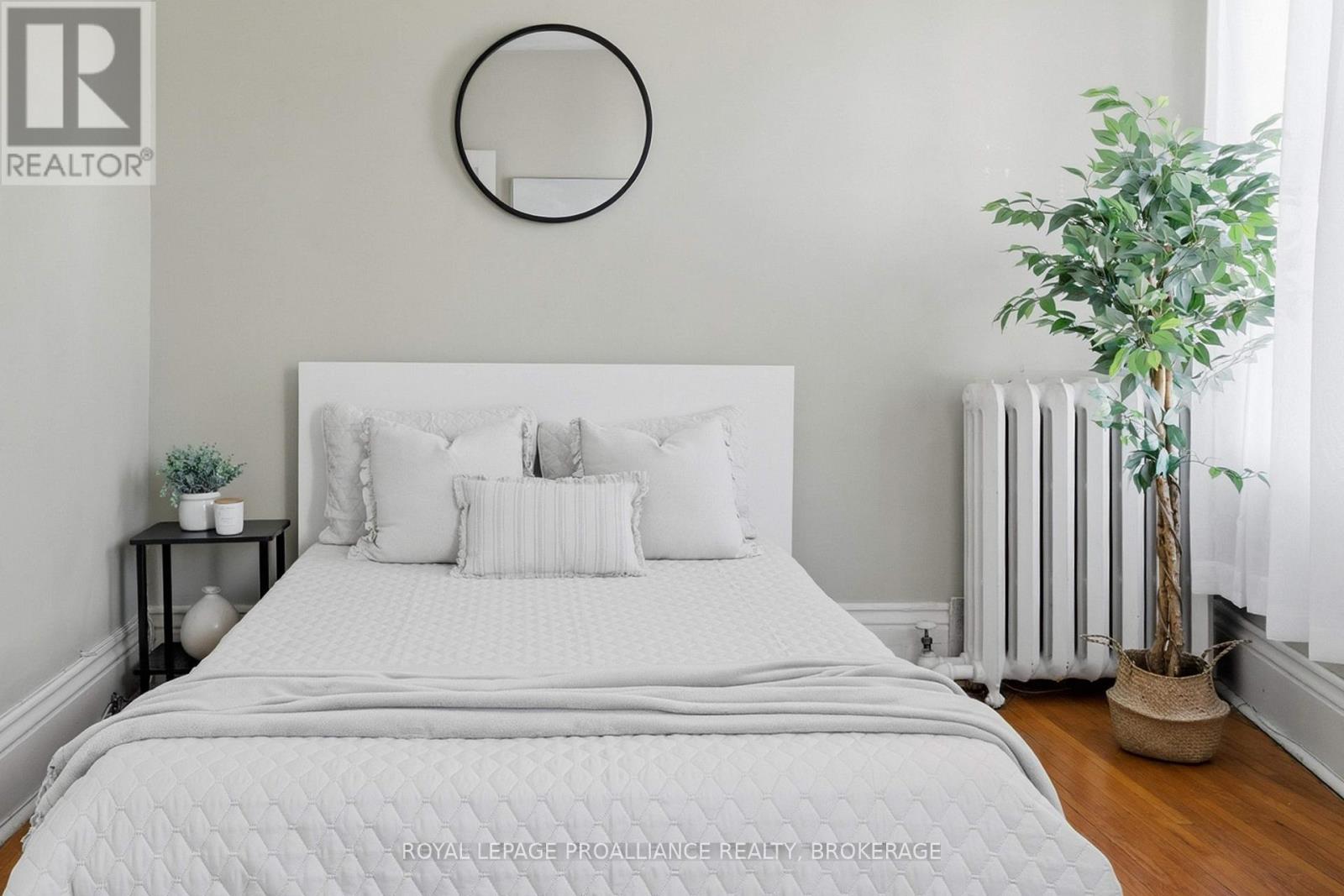 6 - 244 Barrie Street, Kingston, Ontario  K7L 3K5 - Photo 24 - X12733568