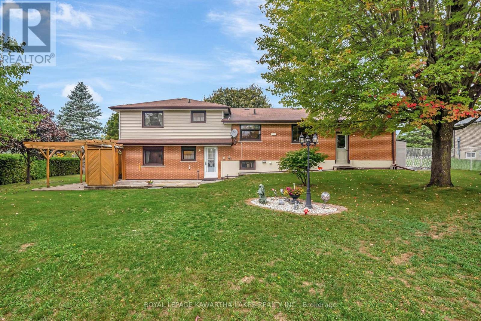 3 Pinewood Crescent, Kawartha Lakes, Ontario  L0A 1K0 - Photo 47 - X12733678