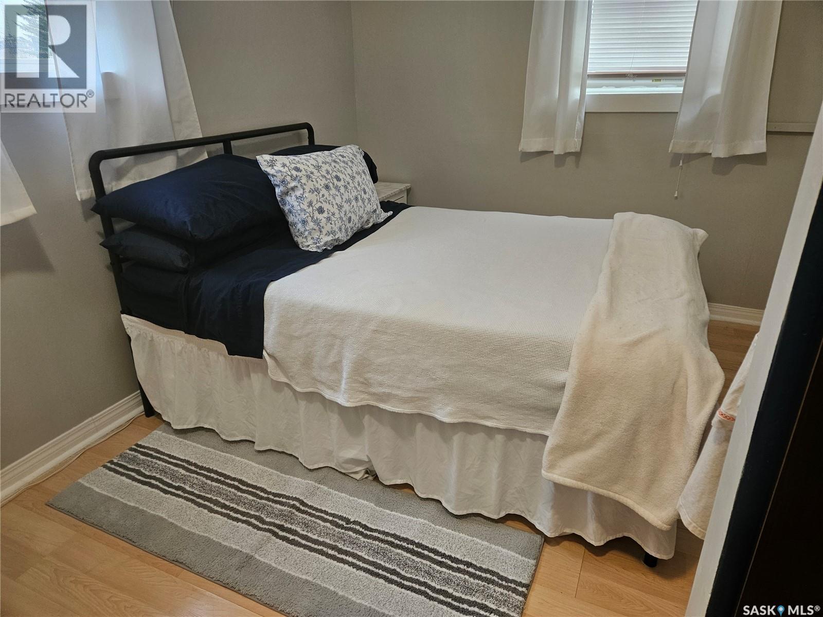 205 Main Street, Midale, Saskatchewan  S0C 1S0 - Photo 5 - SK027461