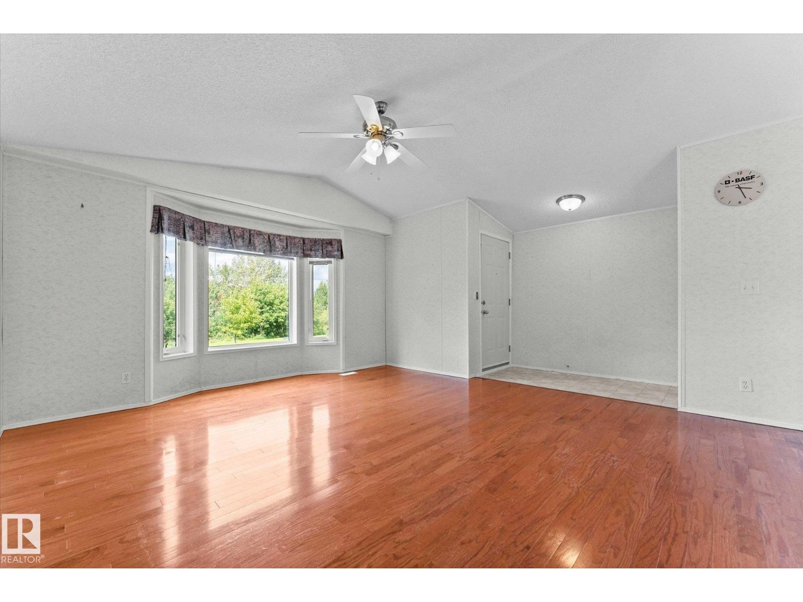 1308 Twp Road 552, Rural Lac Ste. Anne County, Alberta  T0E 1V0 - Photo 11 - E4469117