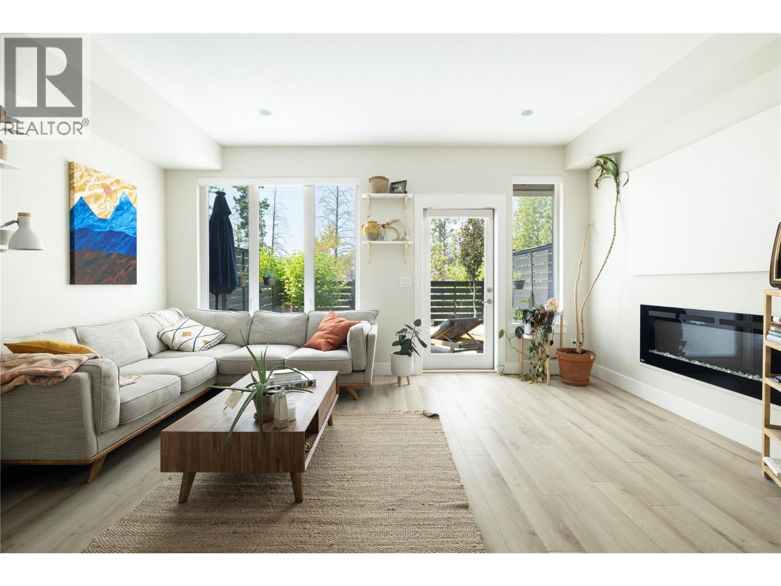 12798 Lake Hill Drive Unit# 8, Lake Country, British Columbia  V4V 2W5 - Photo 5 - 10318616