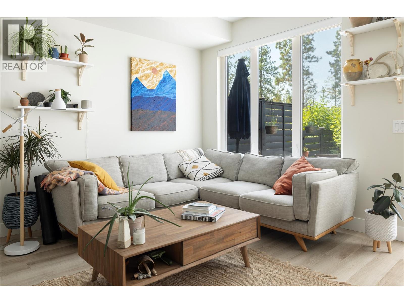 12798 Lake Hill Drive Unit# 8, Lake Country, British Columbia  V4V 2W5 - Photo 6 - 10318616