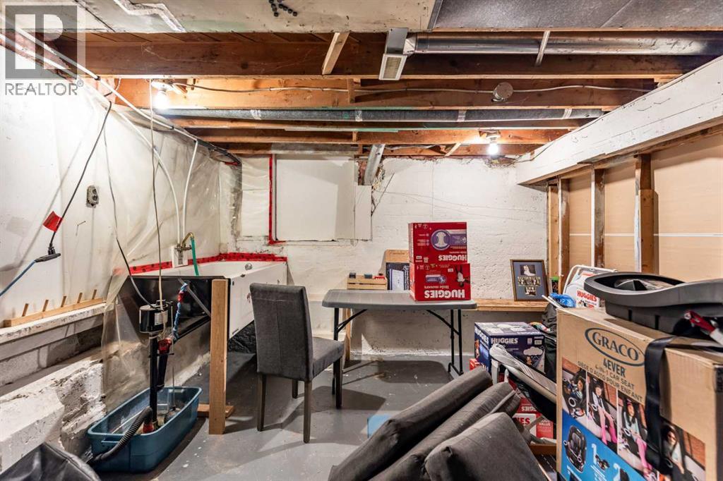 19 9 Street Sw, Medicine Hat, Alberta  T1A 4N5 - Photo 33 - A2272462