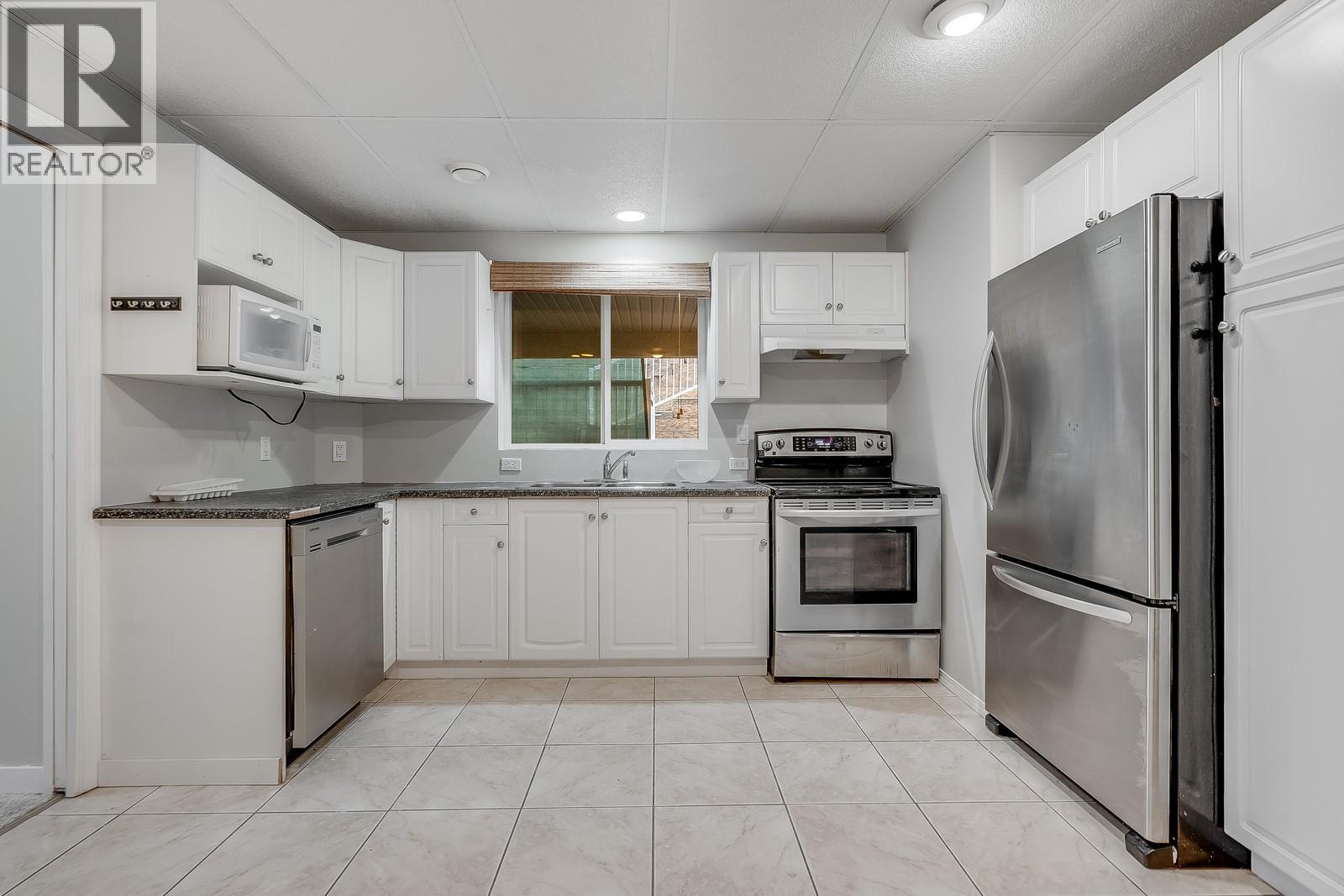 2034 Horizon Drive, West Kelowna, British Columbia  V1Z 3N4 - Photo 35 - 10373648