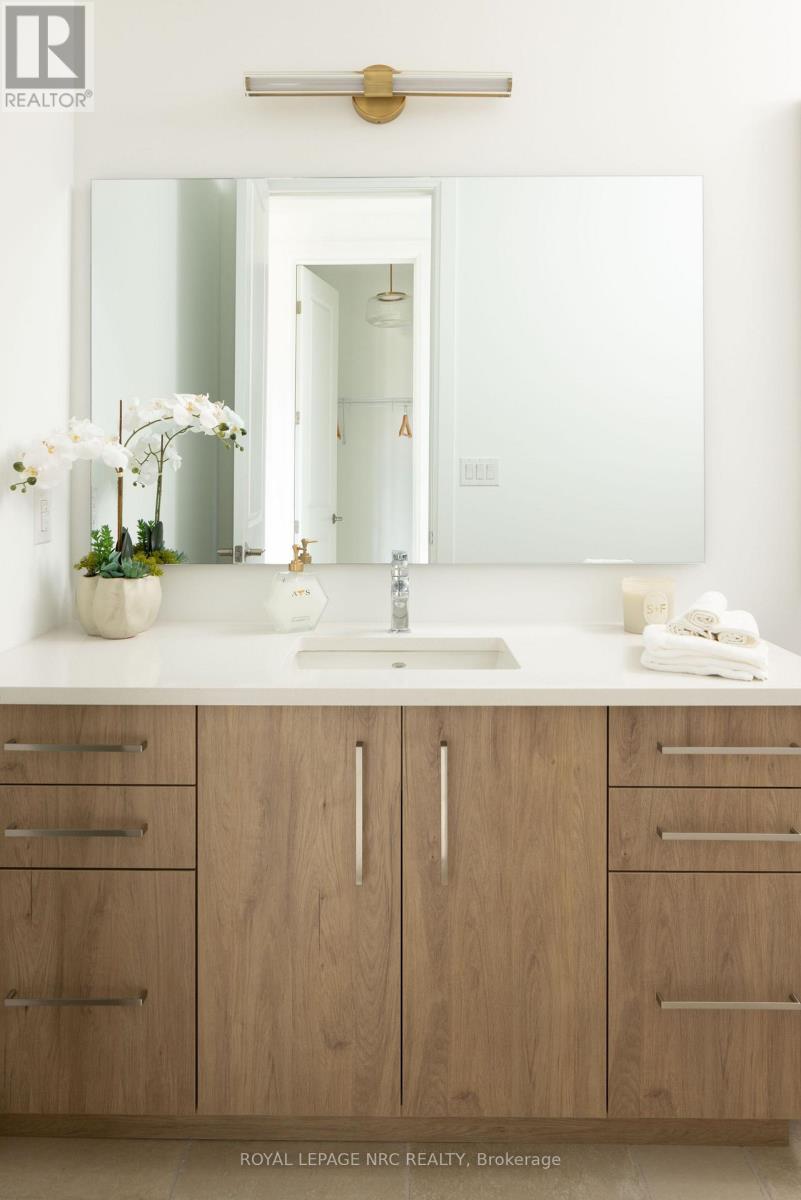 70f - 574 Seneca Drive, Fort Erie, Ontario  L2A 1C2 - Photo 18 - X12733696