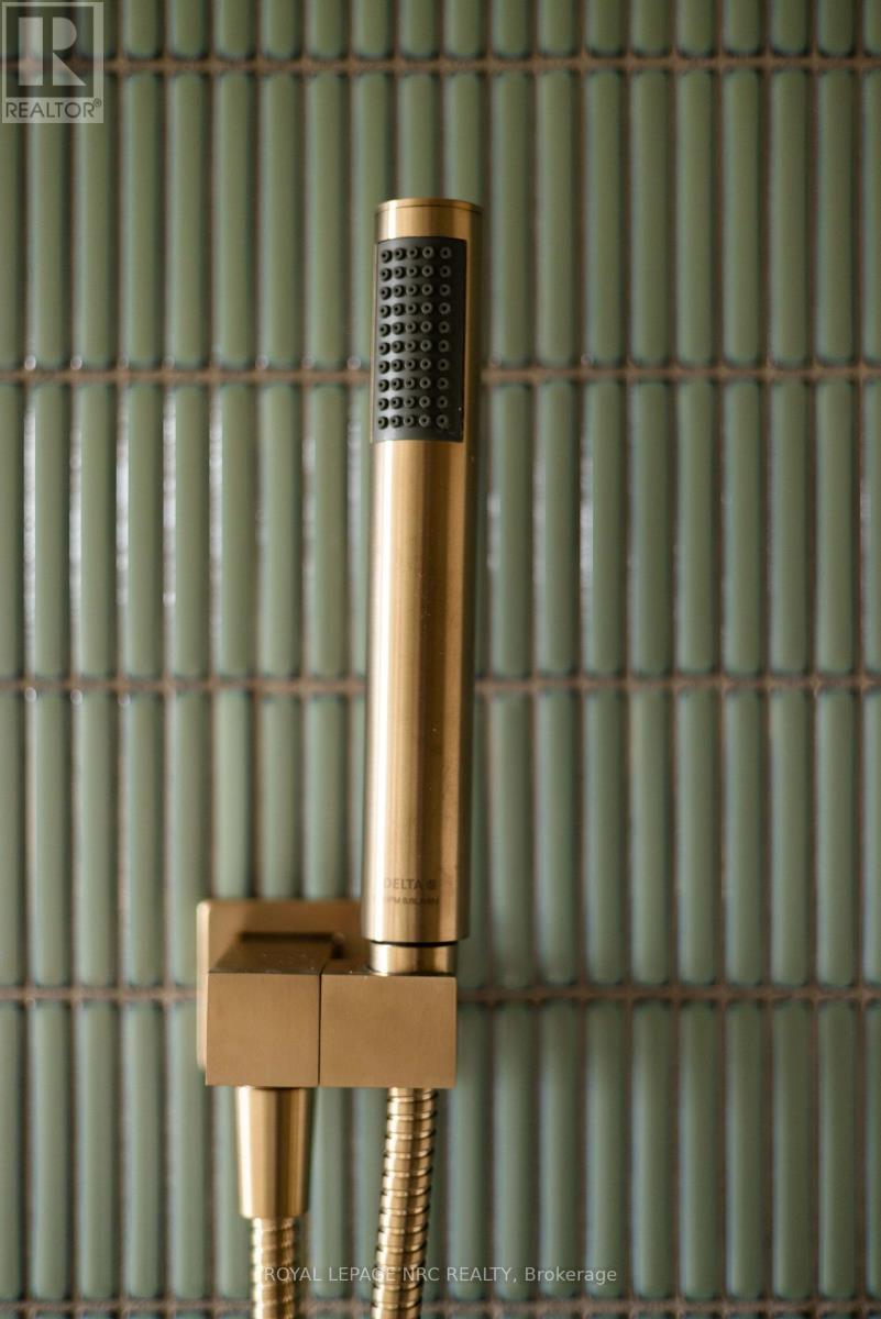 70f - 574 Seneca Drive, Fort Erie, Ontario  L2A 1C2 - Photo 26 - X12733696