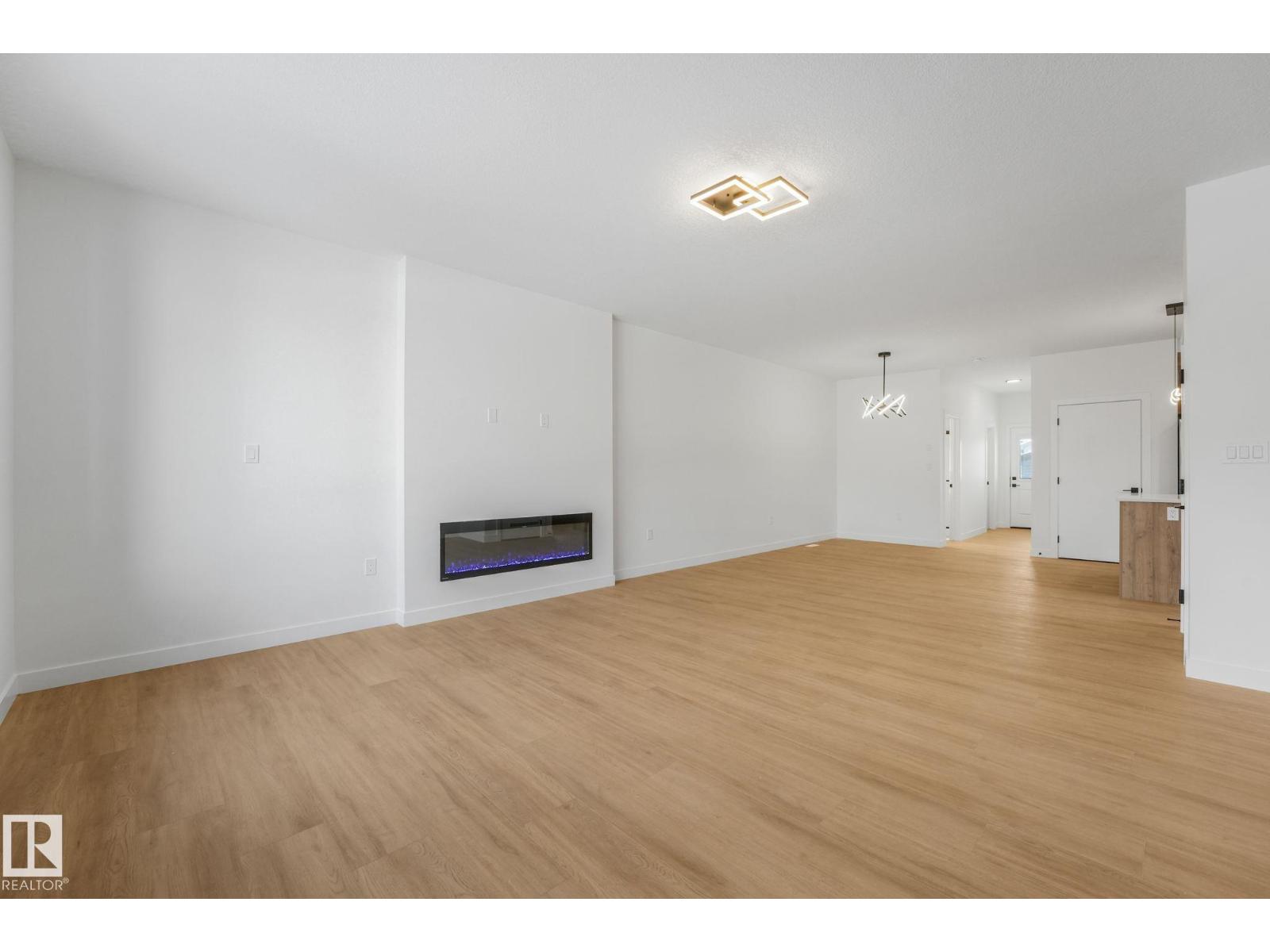 12206 63 St Nw, Edmonton, Alberta  T6W 4G8 - Photo 4 - E4471204