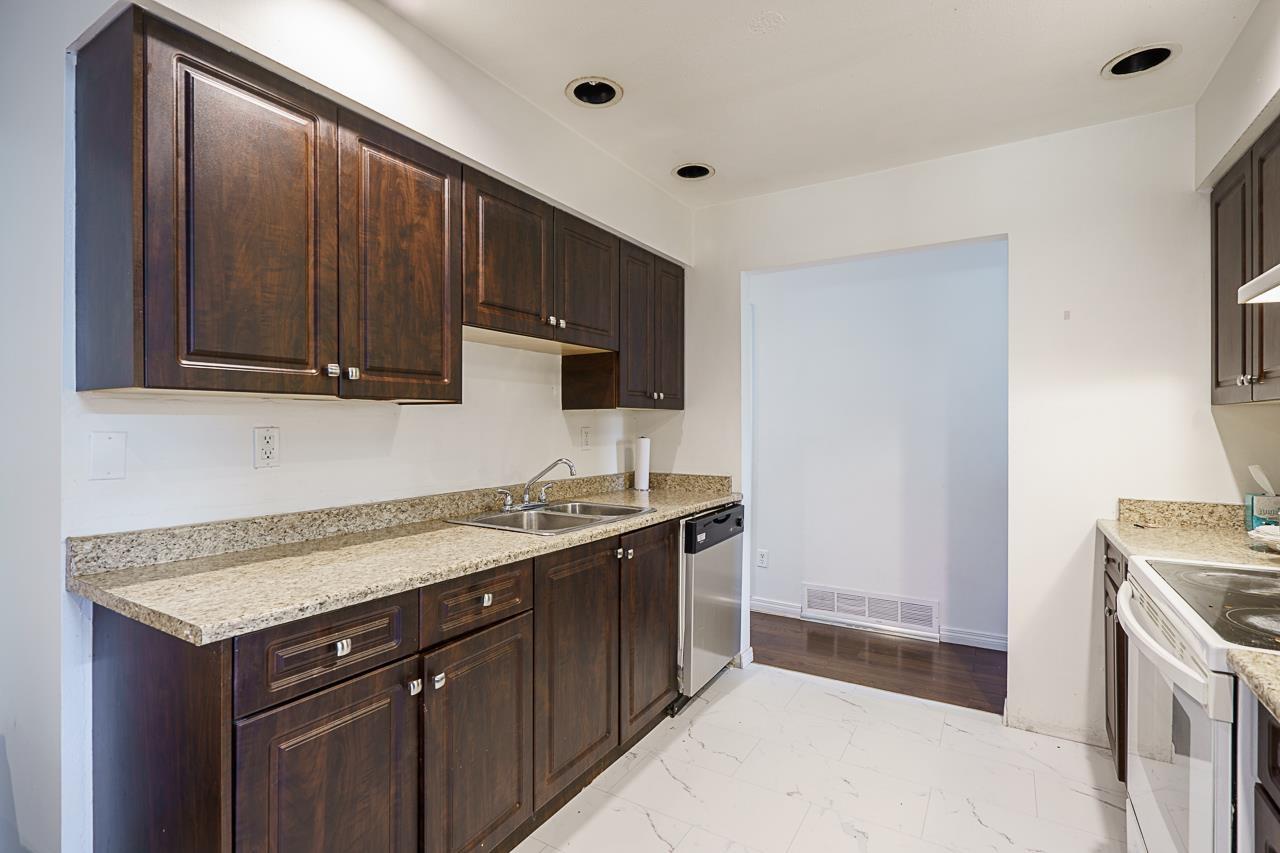 14860 89 Avenue, Surrey, British Columbia  V3R 7C4 - Photo 4 - R3082805