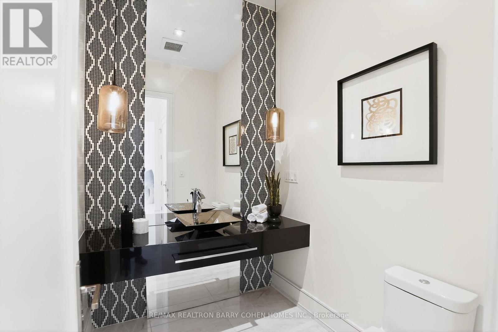 29 Junewood Crescent, Toronto, Ontario  M2L 2C3 - Photo 19 - C12733628