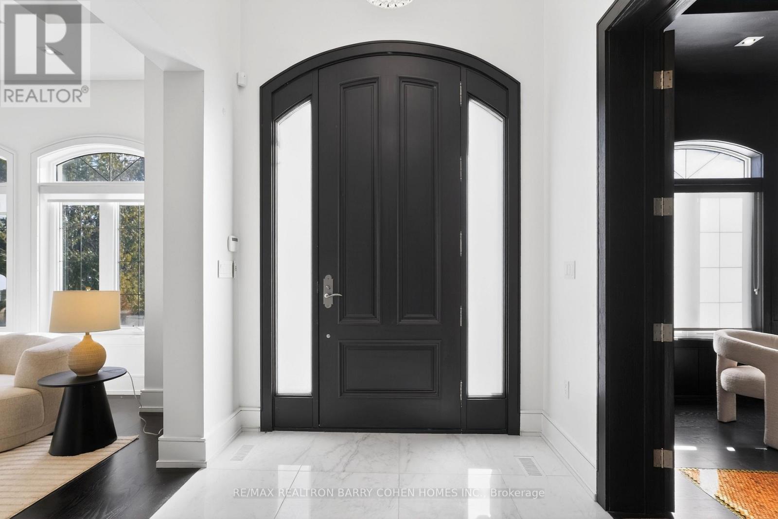 29 Junewood Crescent, Toronto, Ontario  M2L 2C3 - Photo 4 - C12733628