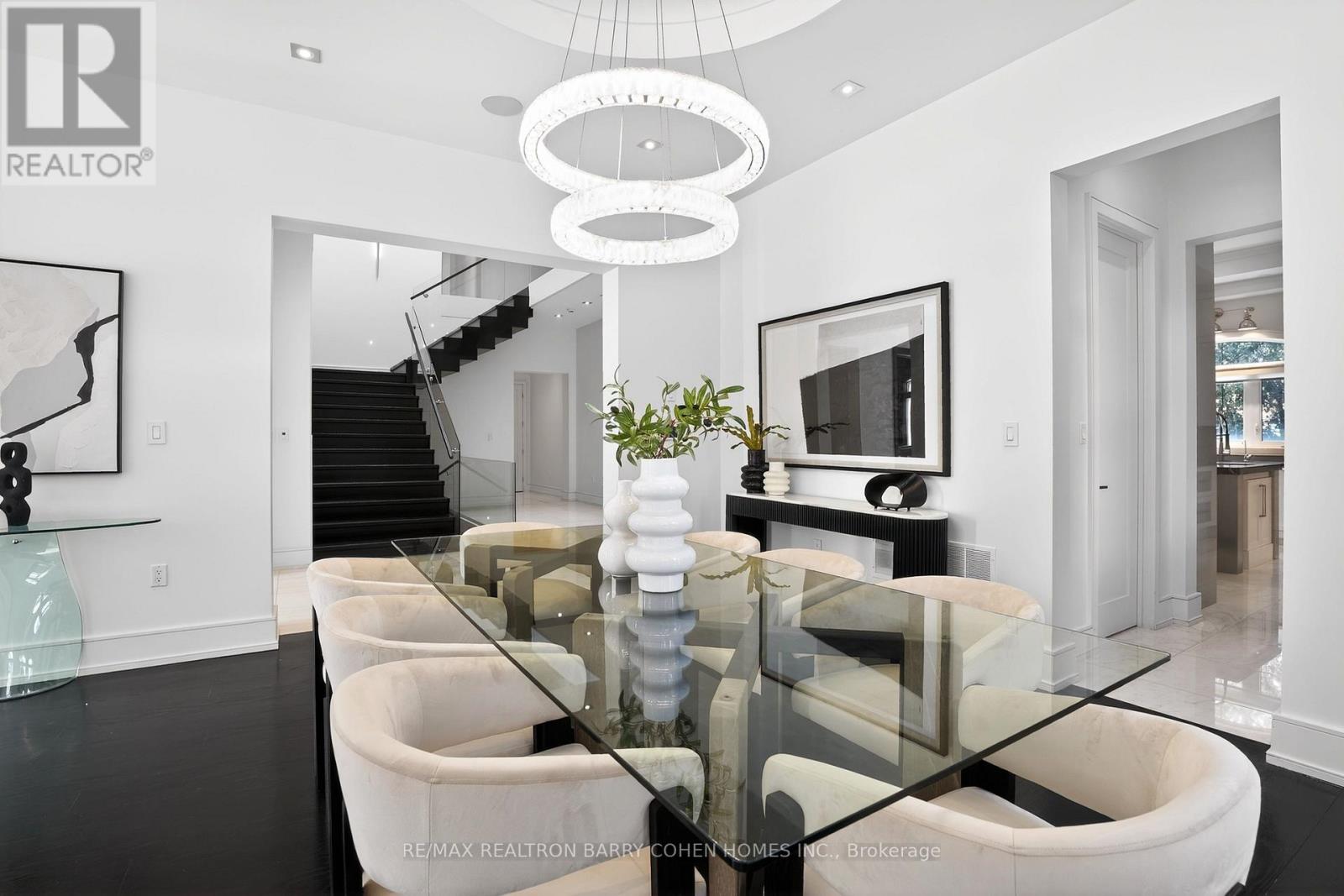 29 Junewood Crescent, Toronto, Ontario  M2L 2C3 - Photo 9 - C12733628