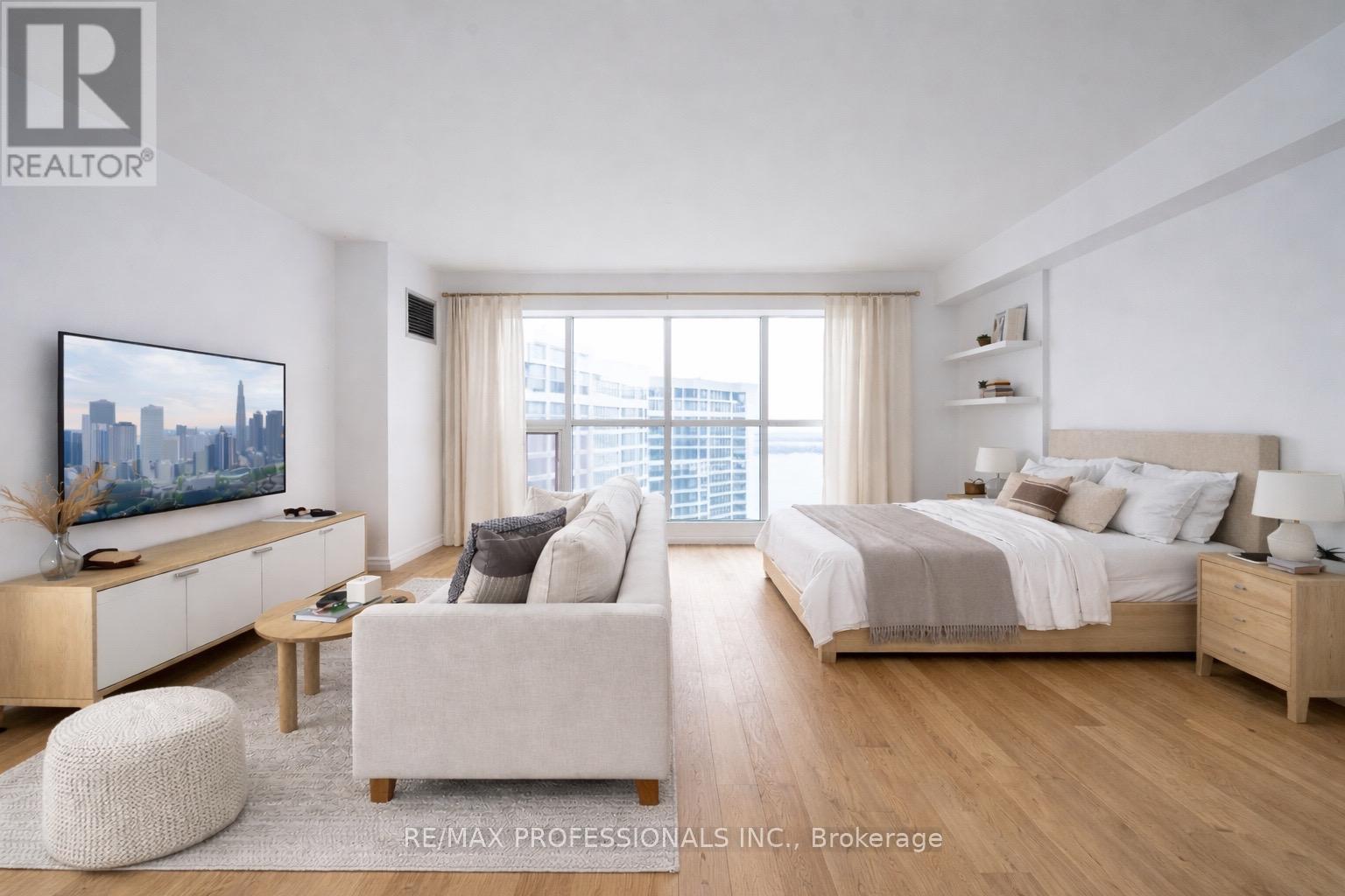 3703 - 77 Harbour Square, Toronto, Ontario  M5J 2S2 - Photo 13 - C12733662
