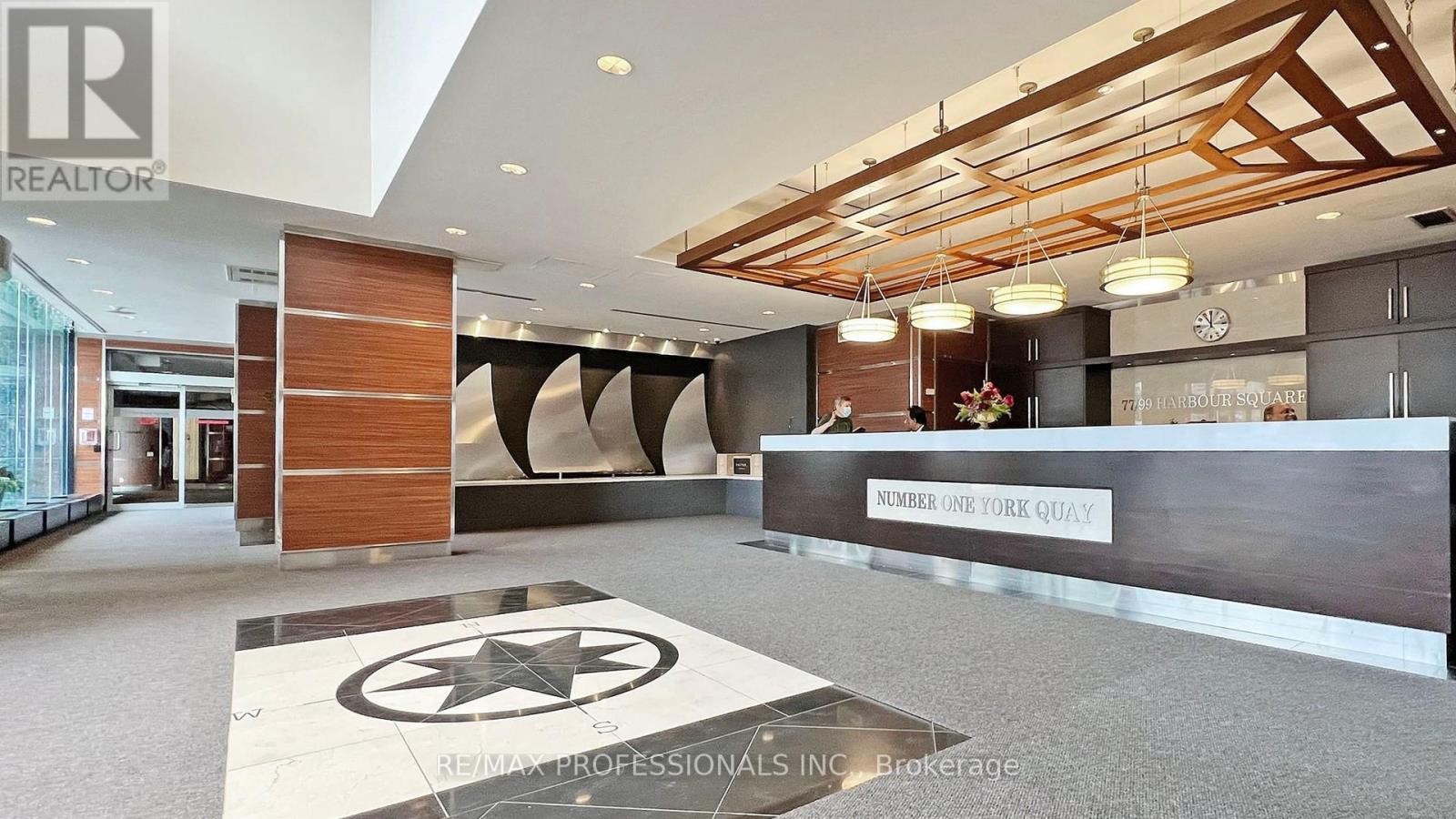 3703 - 77 Harbour Square, Toronto, Ontario  M5J 2S2 - Photo 27 - C12733662