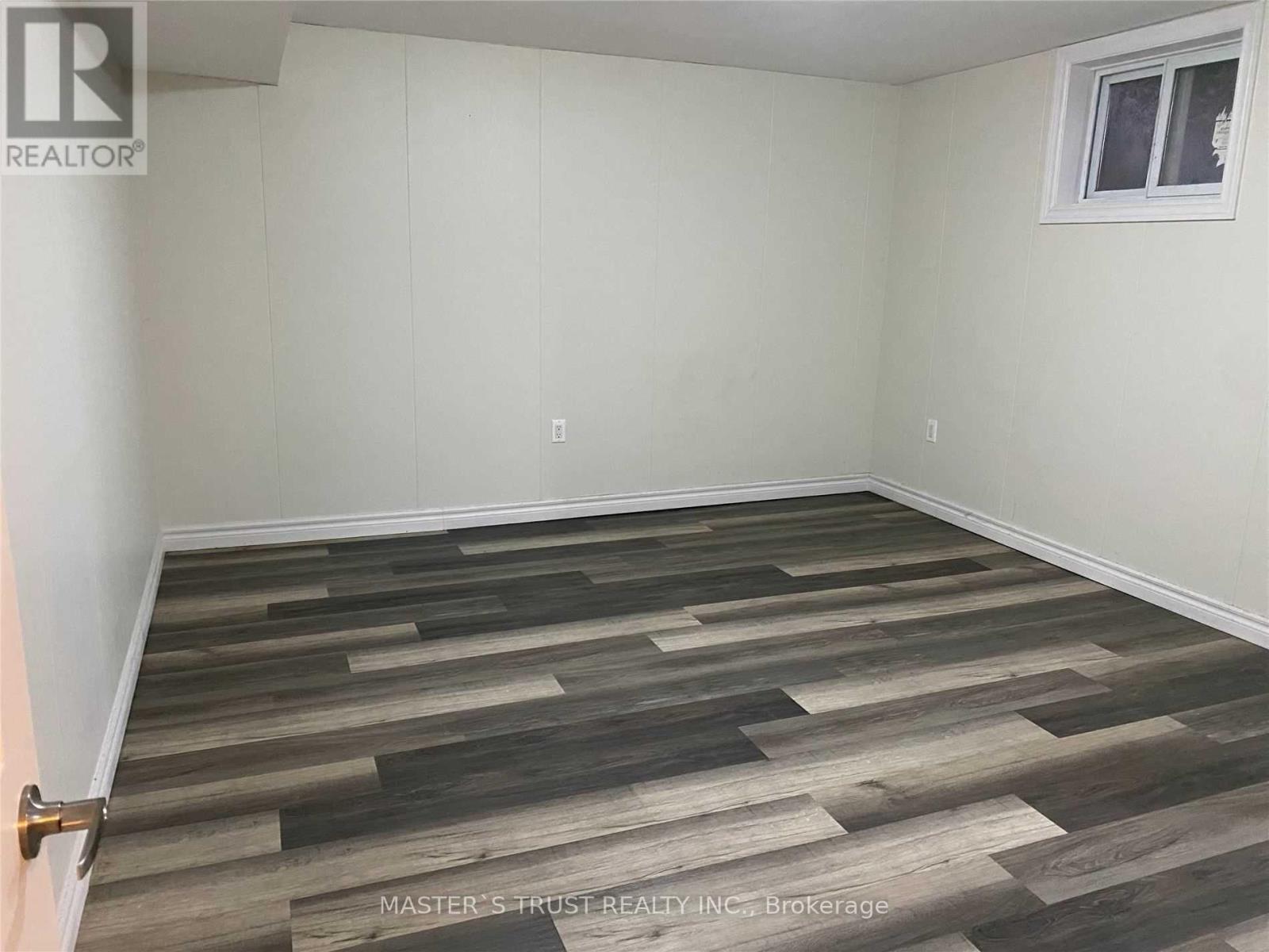 Bsmt - 1 Winlock Park, Toronto, Ontario  M2M 1Z1 - Photo 3 - C12733666