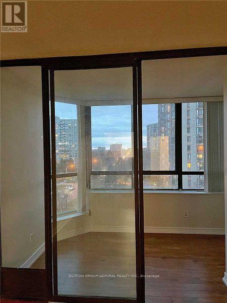 734 - 25 Bamburgh Circle, Toronto, Ontario  M1W 3W2 - Photo 4 - E12733652