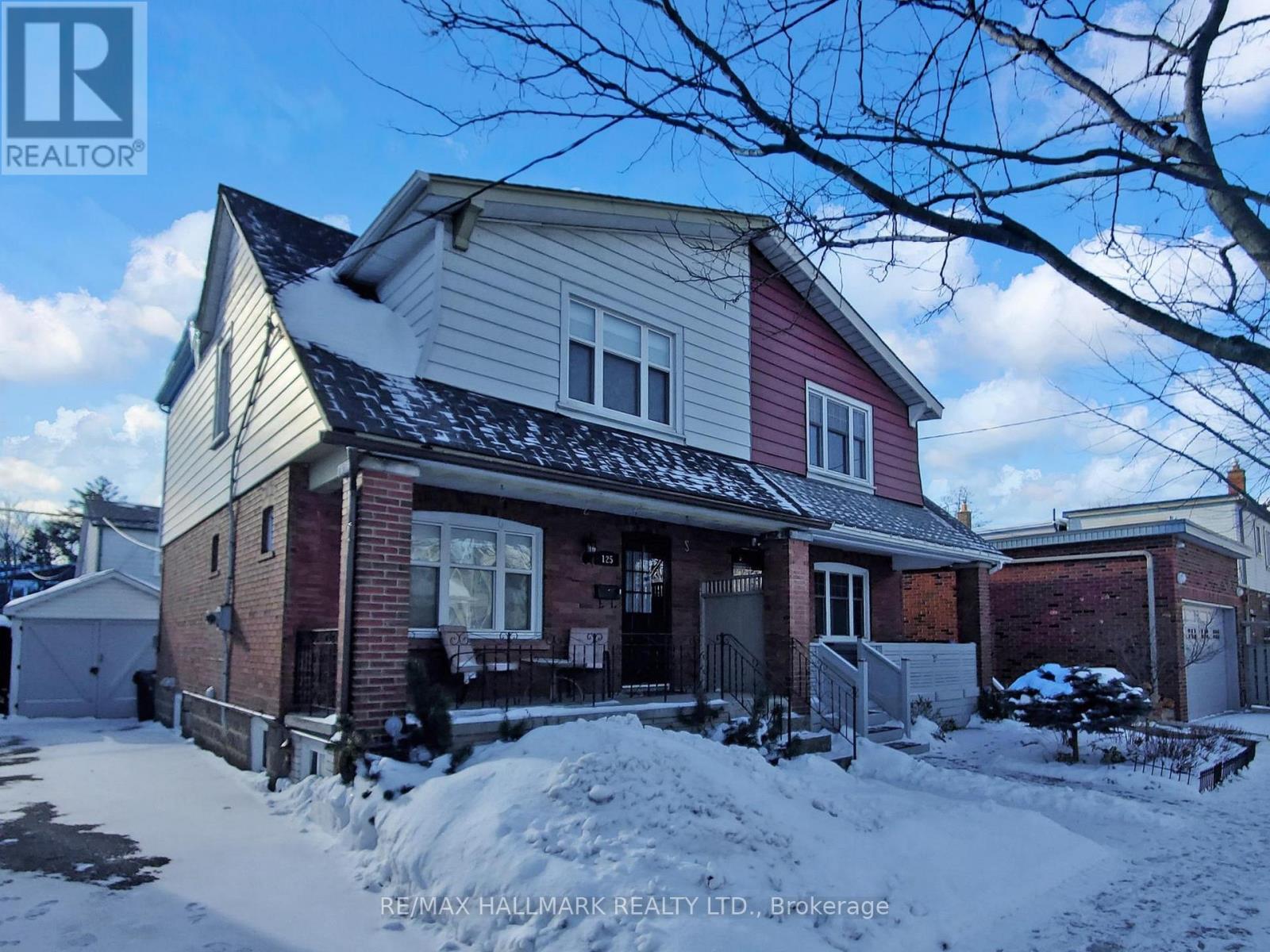 125 ALDWYCH AVENUE, Toronto, Ontario