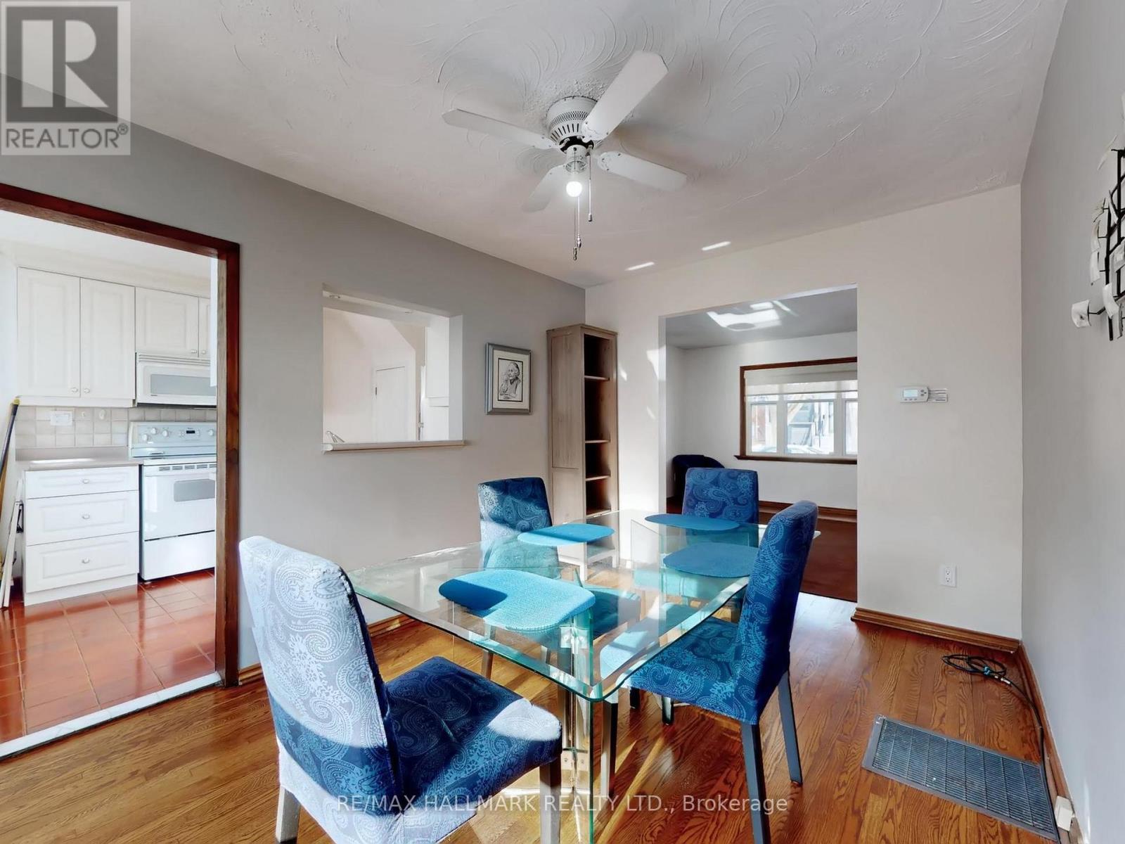 125 Aldwych Avenue, Toronto, Ontario  M4J 1X8 - Photo 15 - E12733686