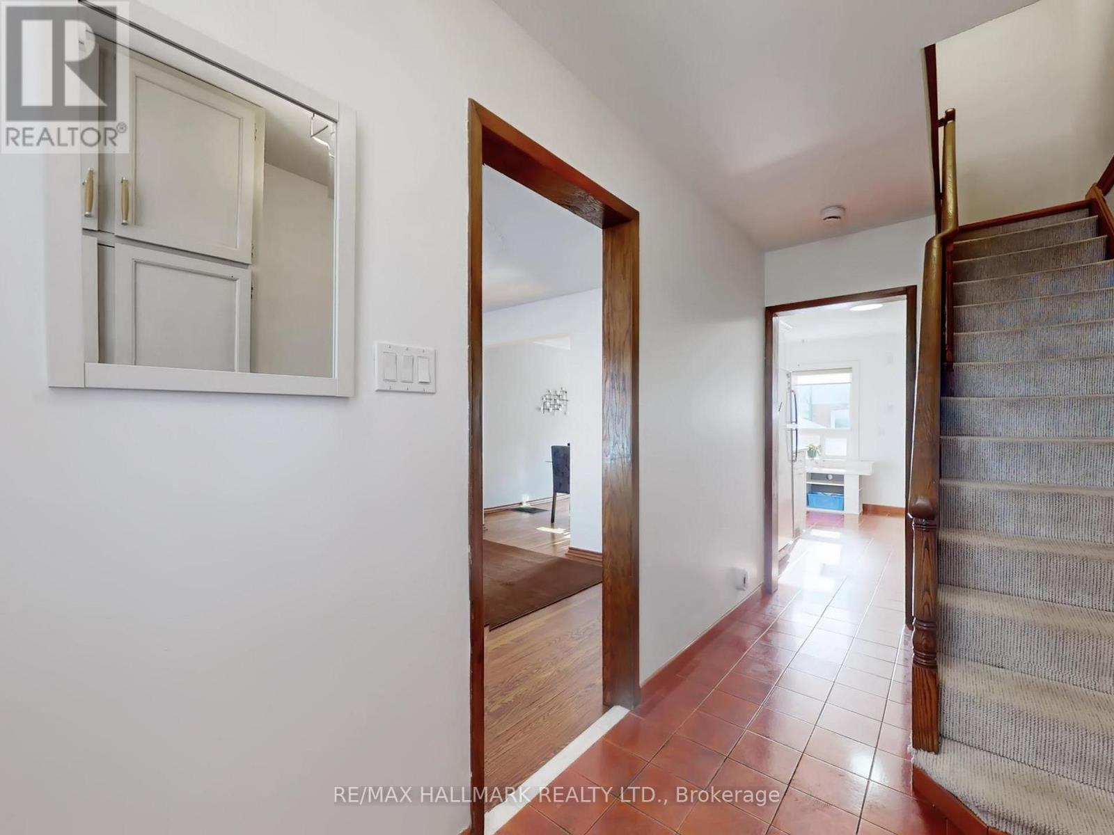 125 Aldwych Avenue, Toronto, Ontario  M4J 1X8 - Photo 22 - E12733686