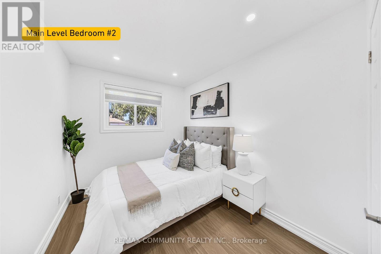 733 Lublin Avenue, Pickering, Ontario  L1W 1Z1 - Photo 8 - E12733740