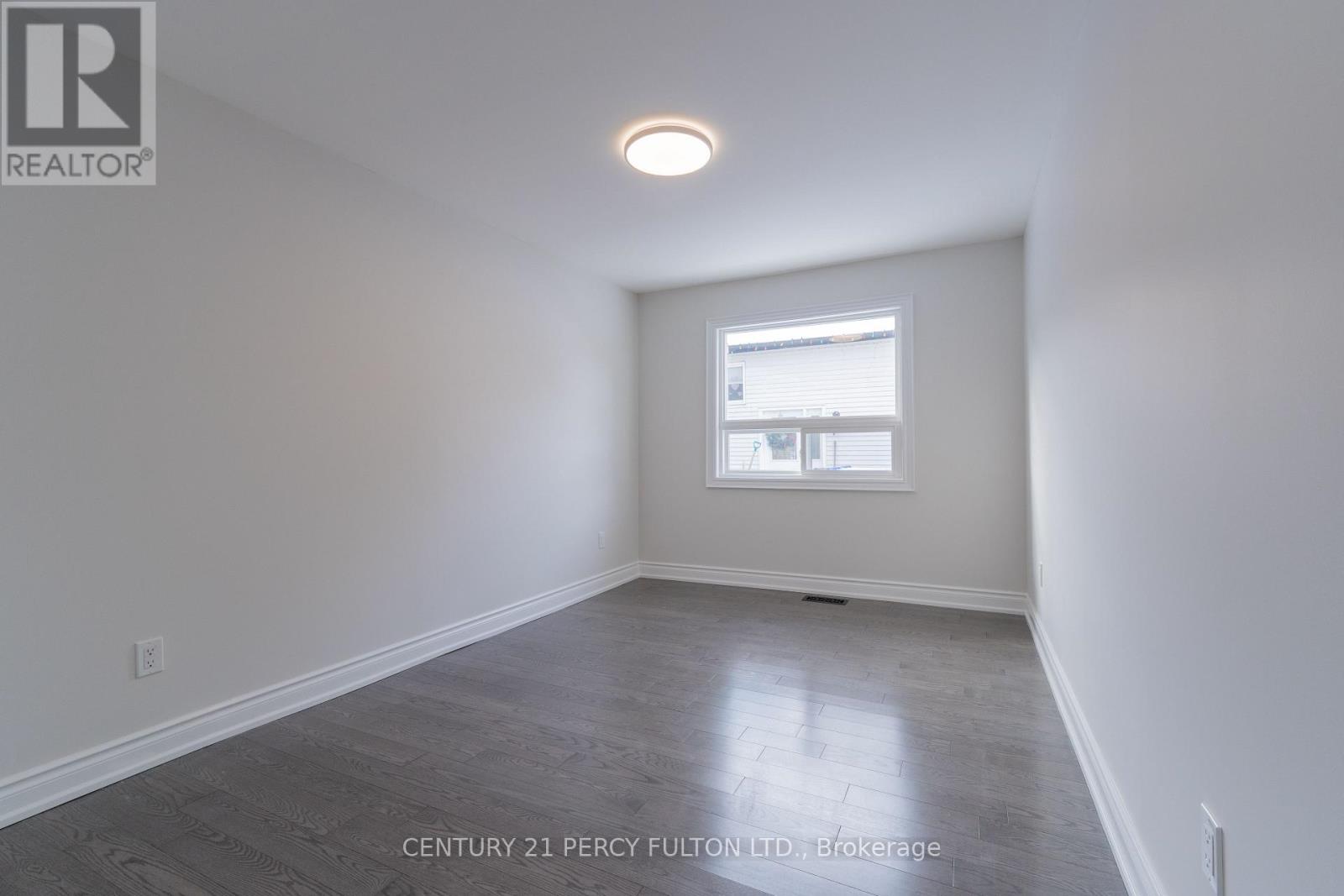 193 Cameron Crescent, Georgina, Ontario  L4P 2N7 - Photo 6 - N12733716