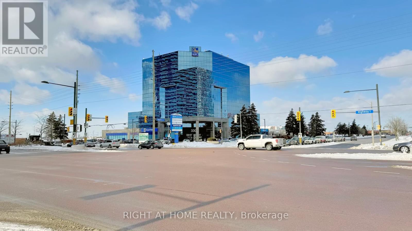 8 Interchange Way, Vaughan, Ontario  L4K 5Z7 - Photo 43 - N12733746