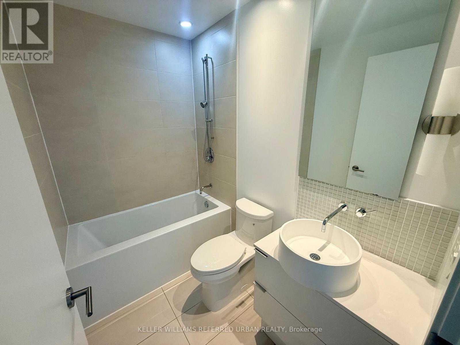 1604 - 185 Roehampton Avenue, Toronto, Ontario  M4P 0C6 - Photo 10 - C12730178