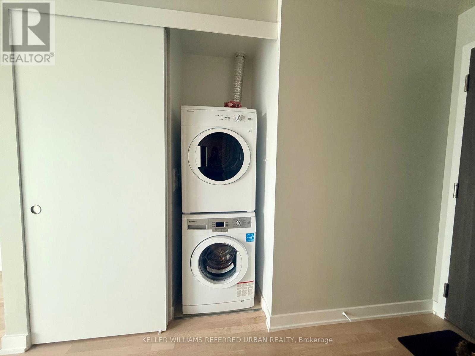 1604 - 185 Roehampton Avenue, Toronto, Ontario  M4P 0C6 - Photo 11 - C12730178