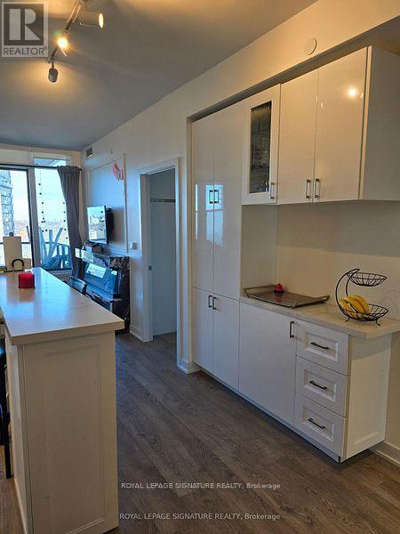 2701 - 1928 Lake Shore Boulevard, Toronto, Ontario  M6S 0B1 - Photo 5 - W12733254