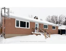 1453 WOODFIELD CRESCENT, Kingston, Ontario