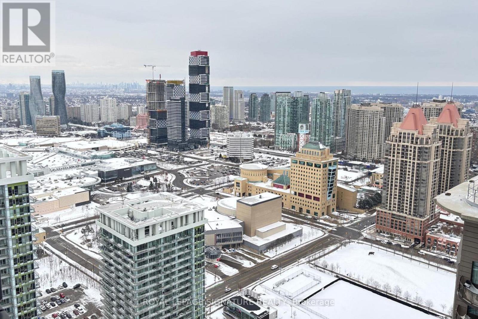 4706 - 395 Square One Drive, Mississauga, Ontario  L5B 0P6 - Photo 16 - W12733664