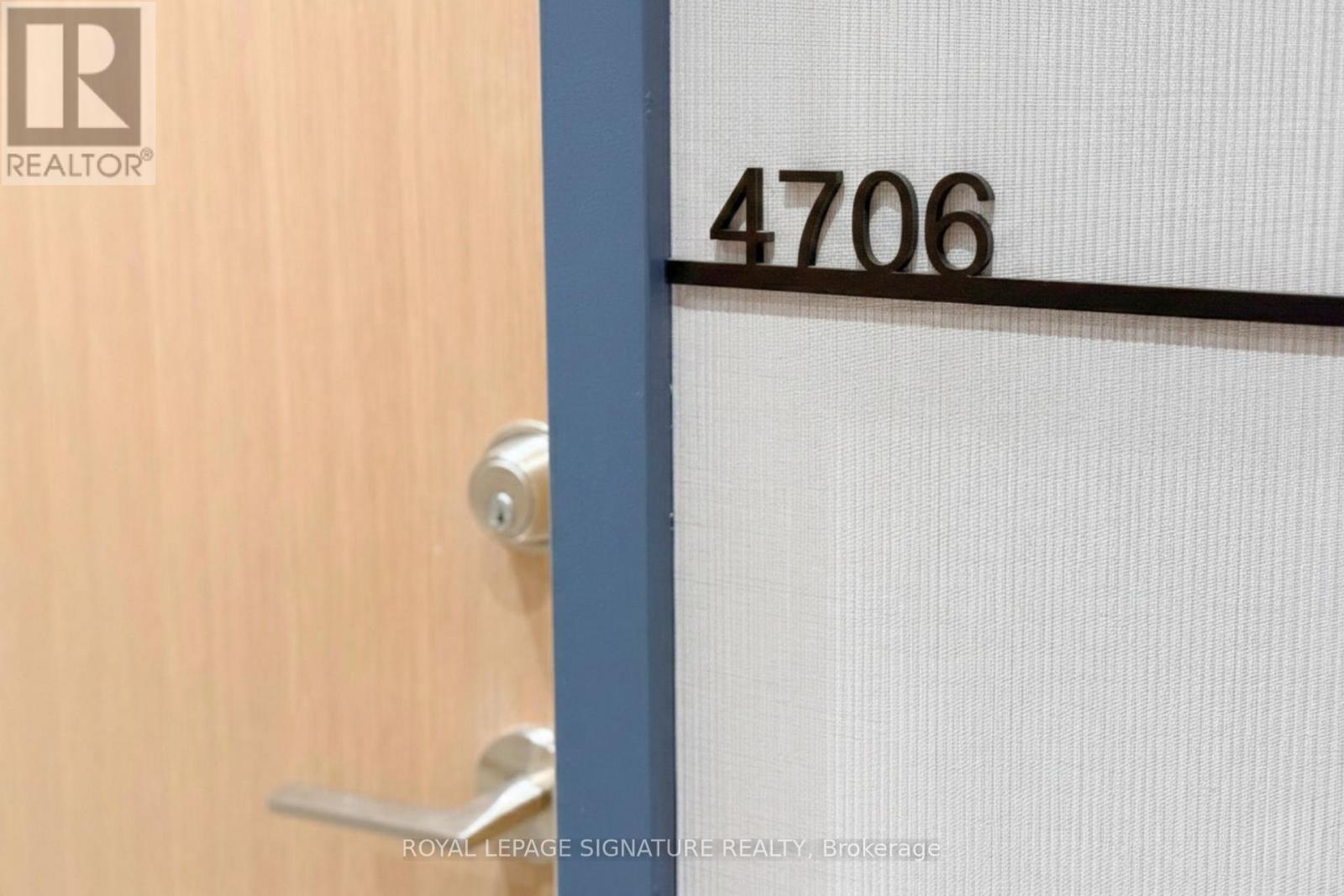 4706 - 395 Square One Drive, Mississauga, Ontario  L5B 0P6 - Photo 5 - W12733664