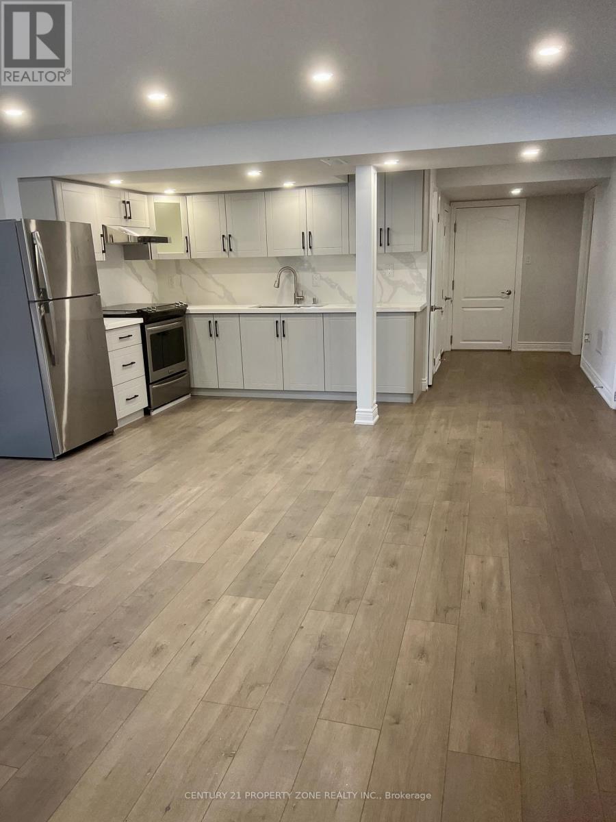 15231 Danby Road, Halton Hills, Ontario  L7G 0M5 - Photo 4 - W12733690