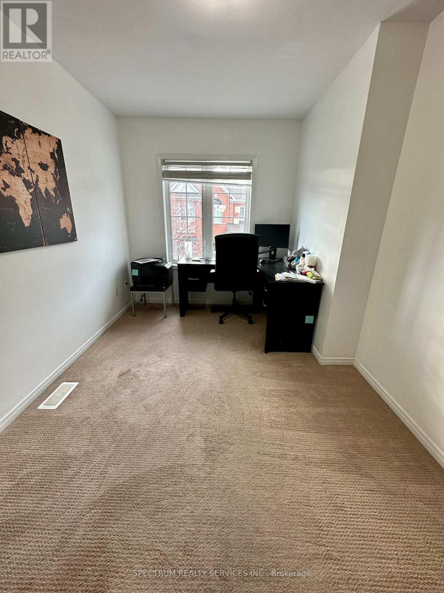 108 - 770 Othello Court, Mississauga, Ontario  L5W 1Y3 - Photo 13 - W12733712