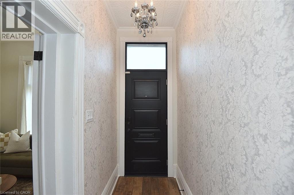 277 Main Street W, Hamilton, Ontario  L8P 1J7 - Photo 6 - 40775930