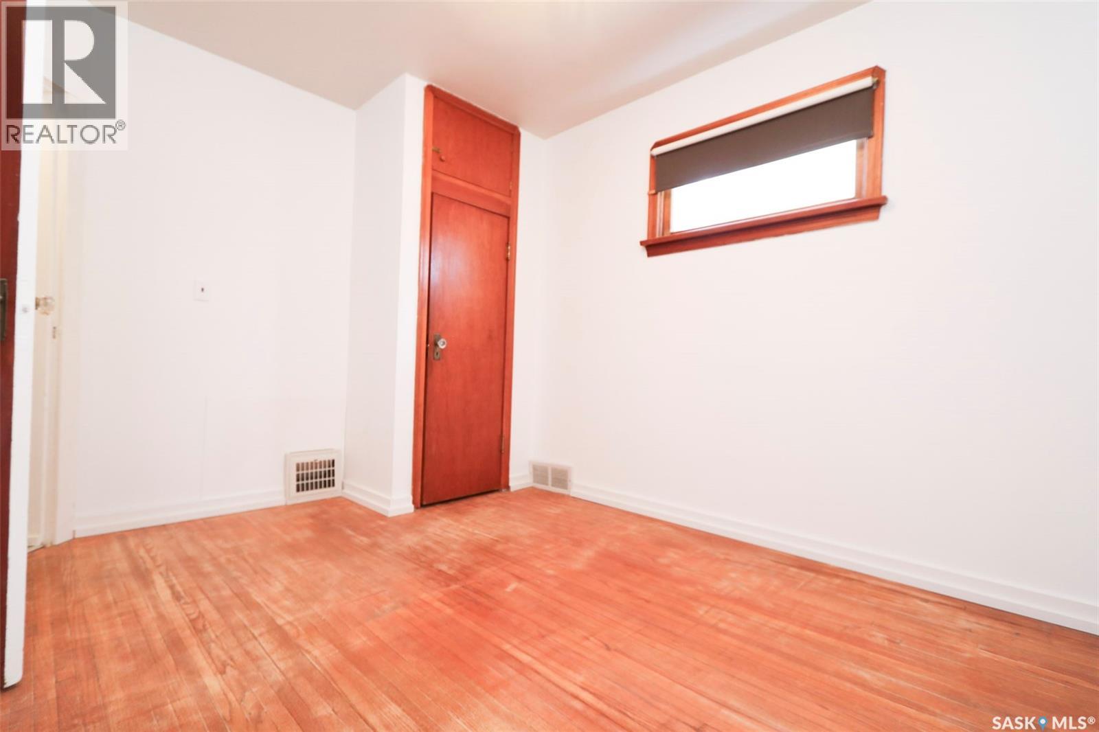 161 First Avenue N, Yorkton, Saskatchewan  S3N 1H8 - Photo 8 - SK027251