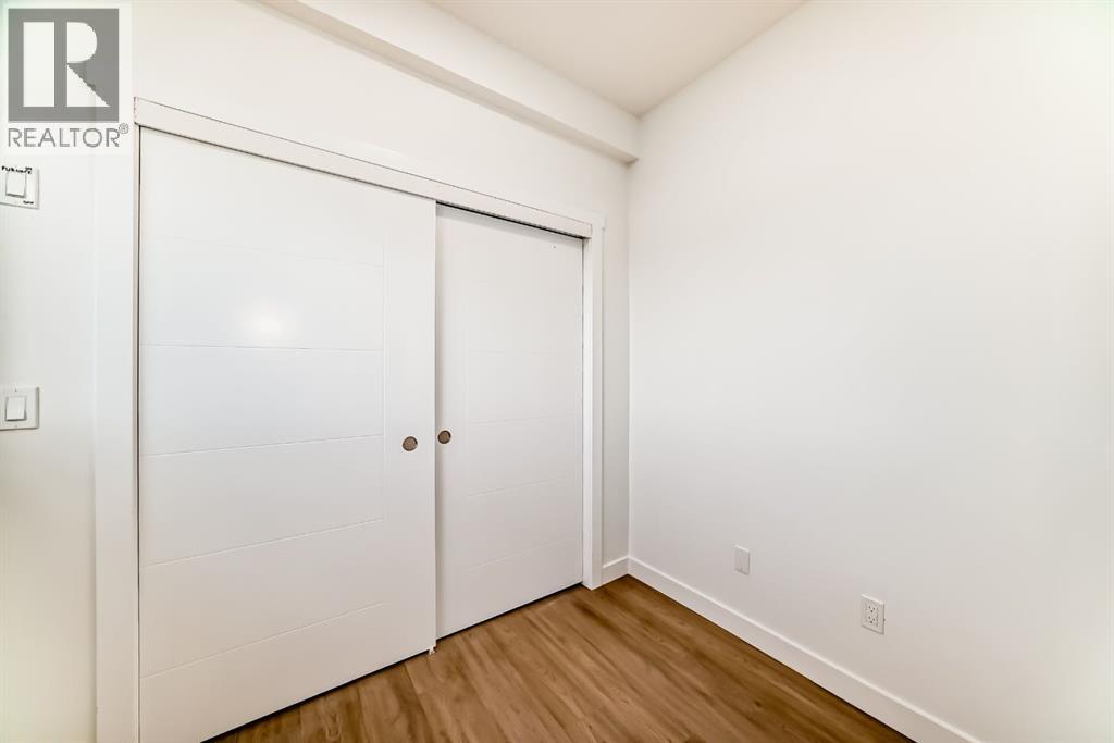 52, 145 Chelsea Mews, Chestermere, Alberta  T1X 3H2 - Photo 37 - A2267627